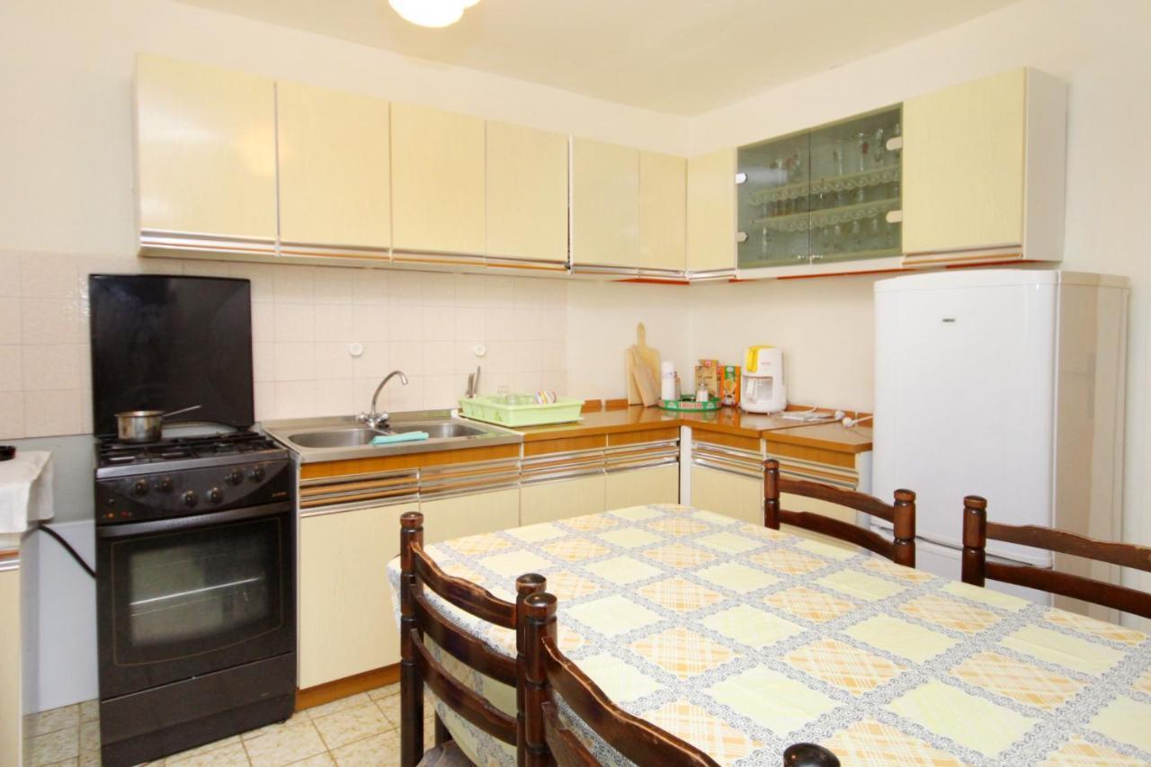 Apartments With A Parking Space Senj - 5572 Екстериор снимка